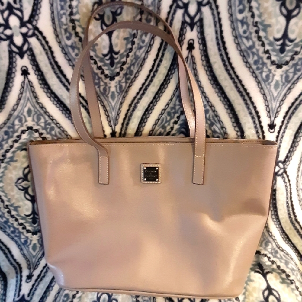 Dooney & Bourke medium tote brown gray